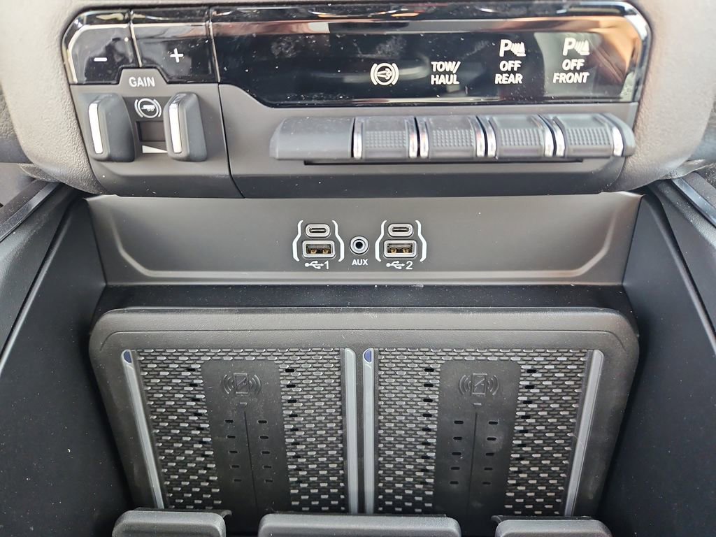 2025 RAM 2500 Big Horn - Photo 23