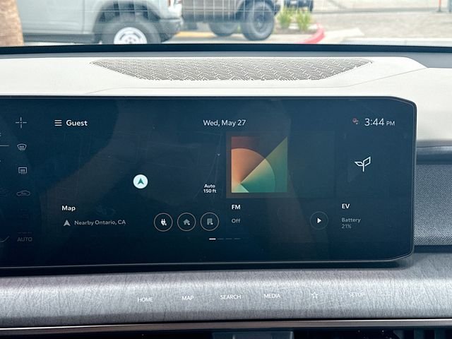 New 2026 Ivory Silver Kia Wind AWD image 15