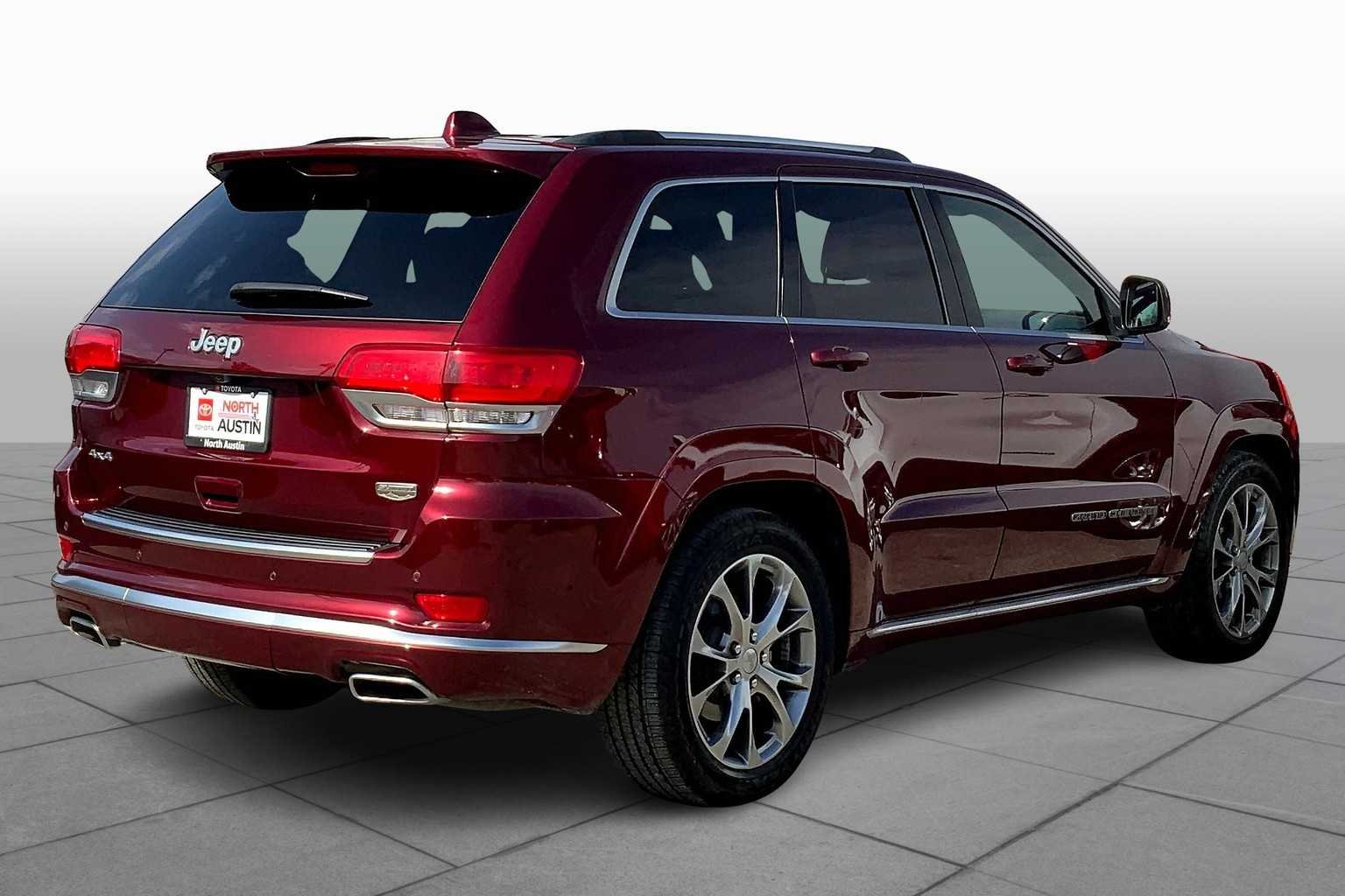 Used 2020 Velvet Red Pearlcoat Jeep Summit image 13