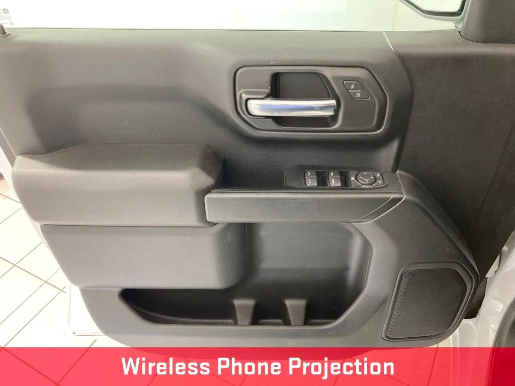 Used 2023 White Chevrolet Custom image 12