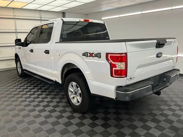 Used 2019 White Ford XL image 19