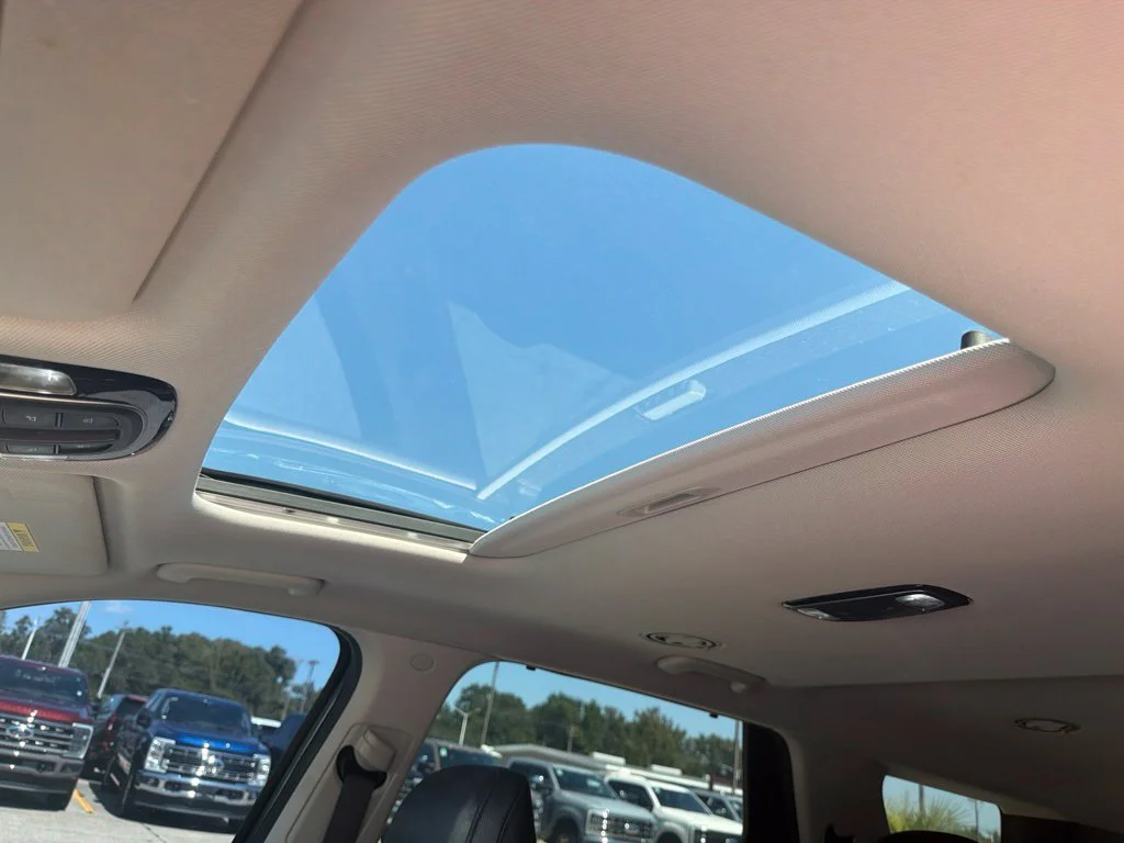 Used 2022 Steel / Graphite Hyundai SEL image 9