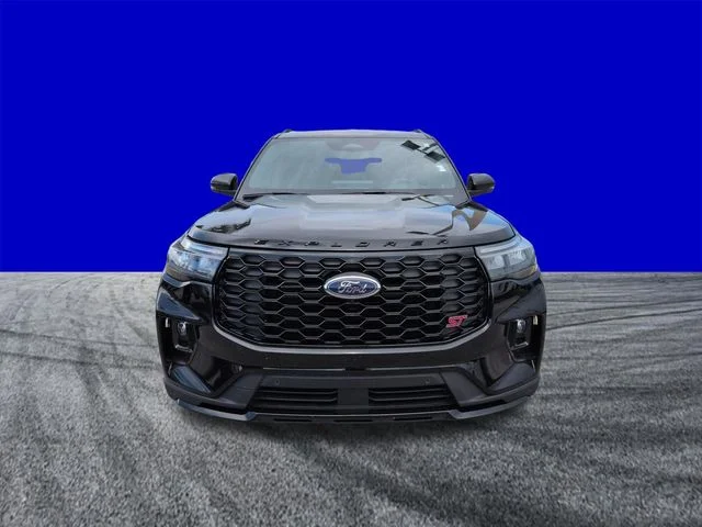 New 2026 Agate Black Metallic Ford ST image 9
