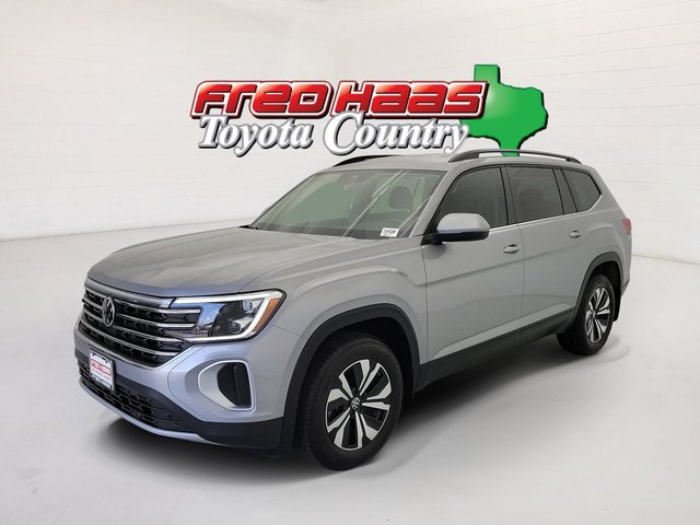 2026 Volkswagen Atlas 2.0T SE