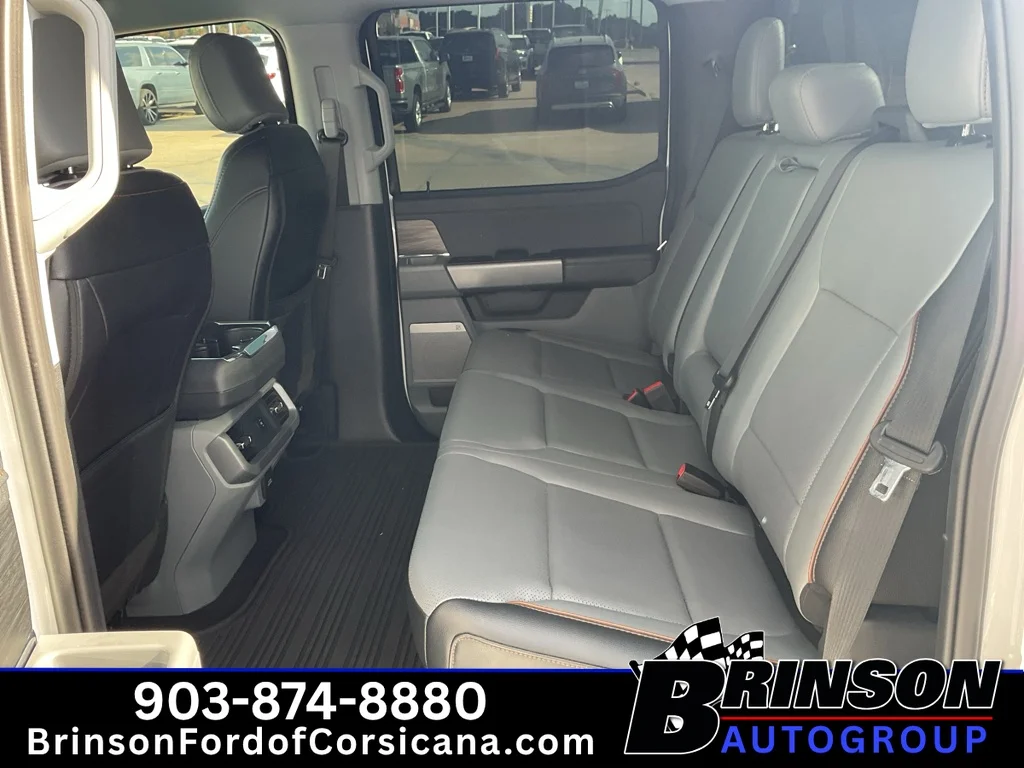 Used 2025 Oxford White Ford LARIAT image 15