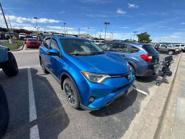Used 2017 Blue Toyota XLE image 2