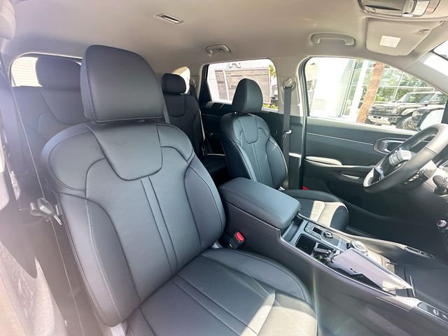 New 2026 Volcanic Sand Kia EX image 28