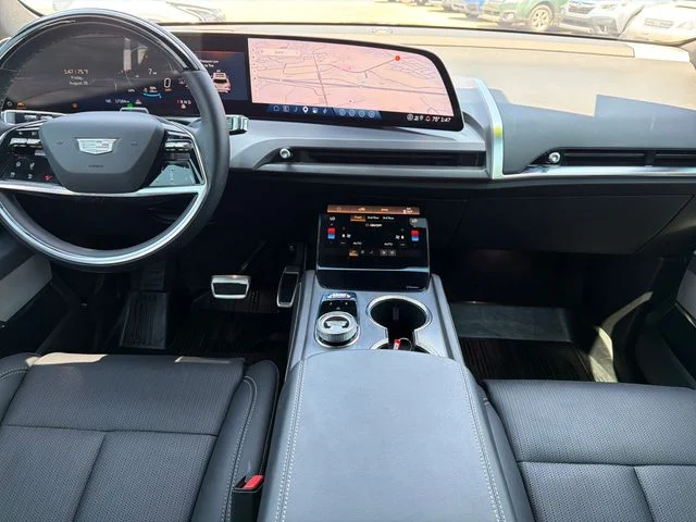 Used 2026 Black Cadillac Luxury image 9