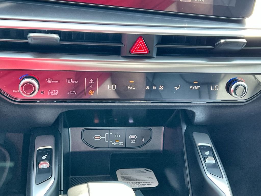 New 2026 Black Kia S image 18
