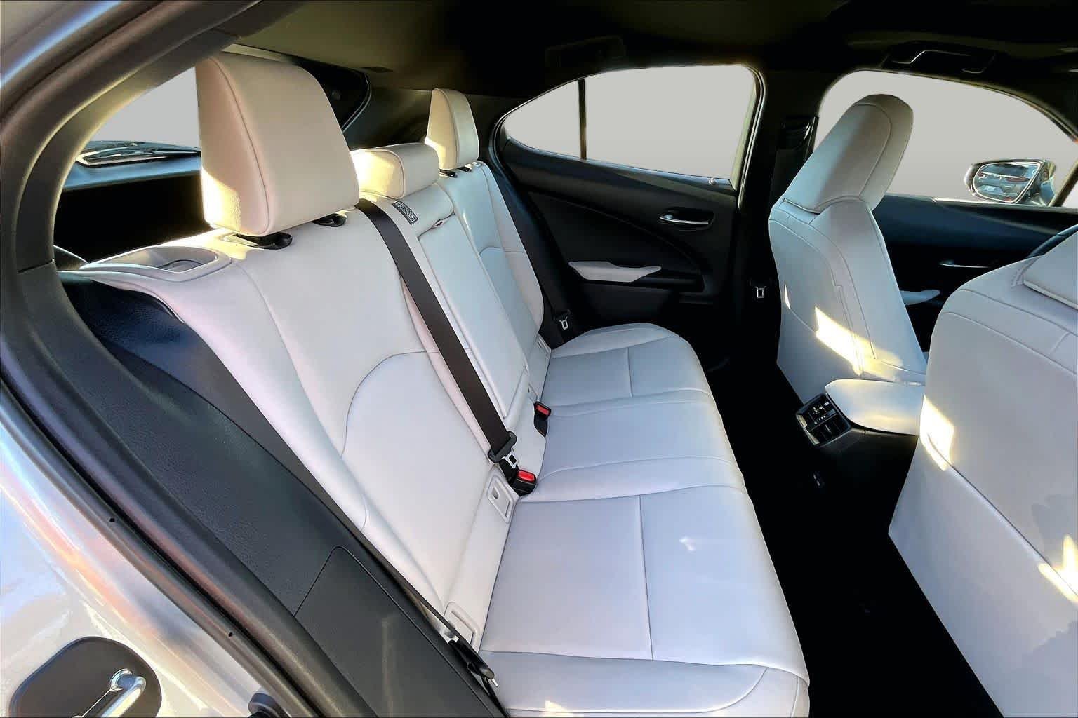Certified Used 2024 IRIDIUM Lexus Premium image 19