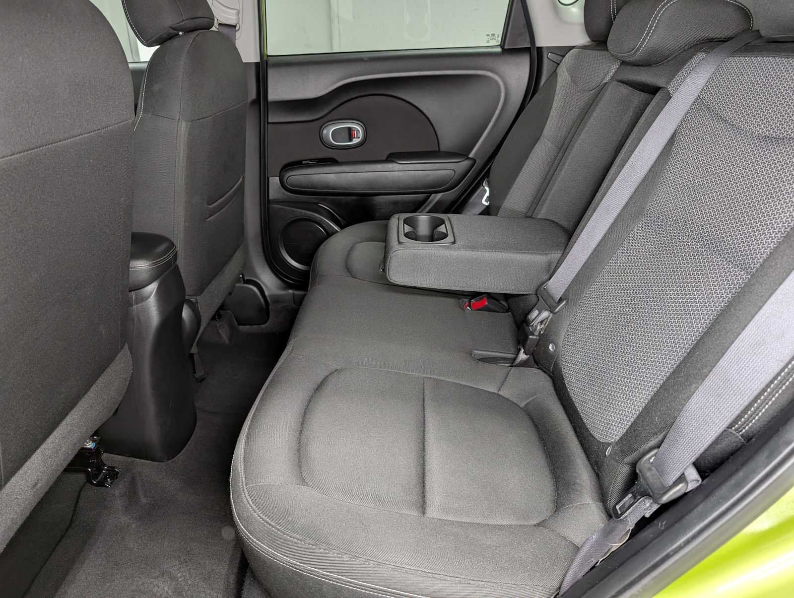 Used 2017 Alien II Kia + image 21