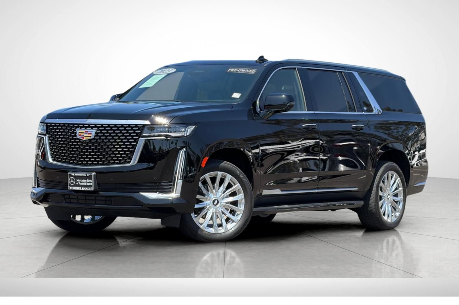 2023 Cadillac Escalade ESV 4WD Premium Luxury's photo