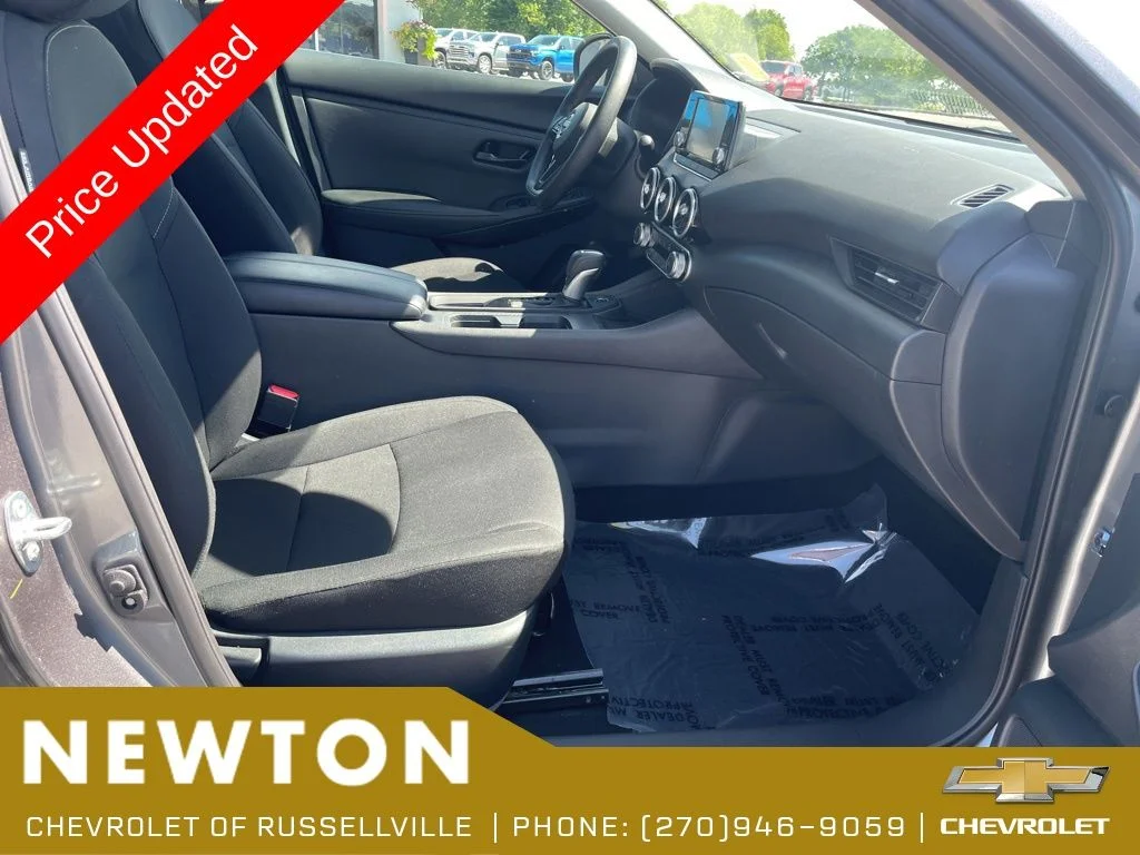 Certified Used 2025 Gun Metallic Nissan S image 22