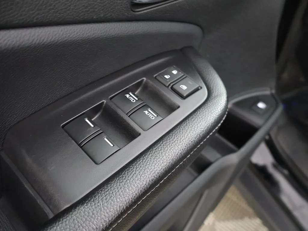 Used 2019 Crystal Black Pearl Honda RTL-E image 42