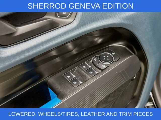 New 2025 Shadow Black Ford XLT image 17