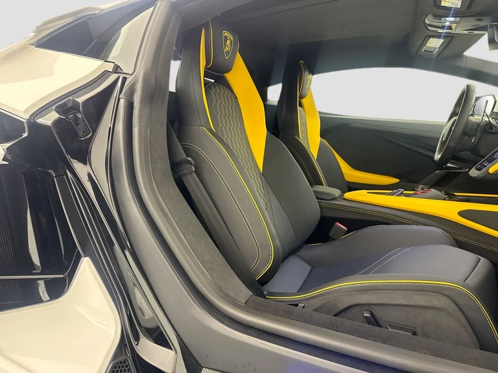 New 2026  Lamborghini Base image 28