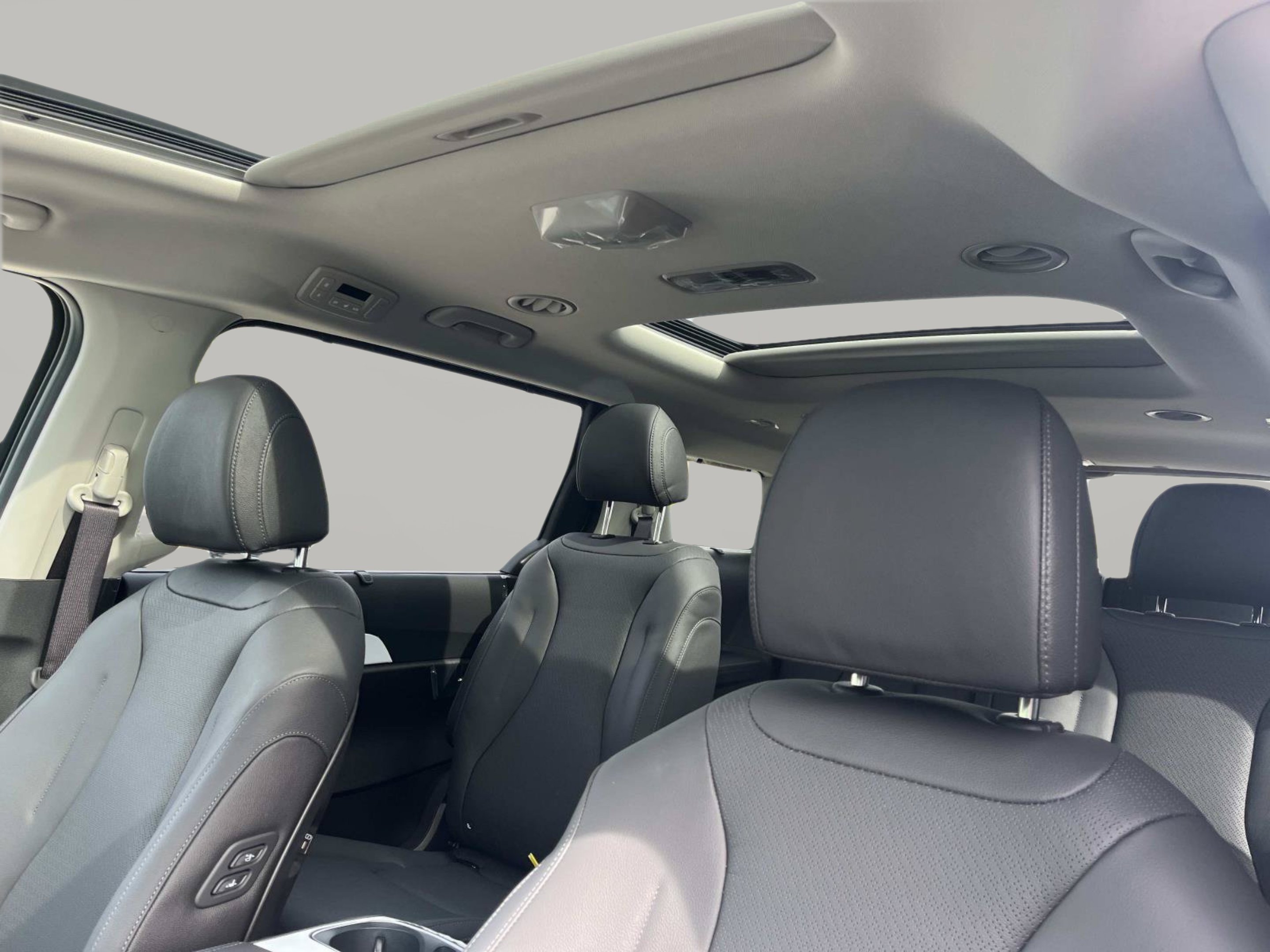 New 2027 Aurora Black Pearl Kia SX Prestige image 26