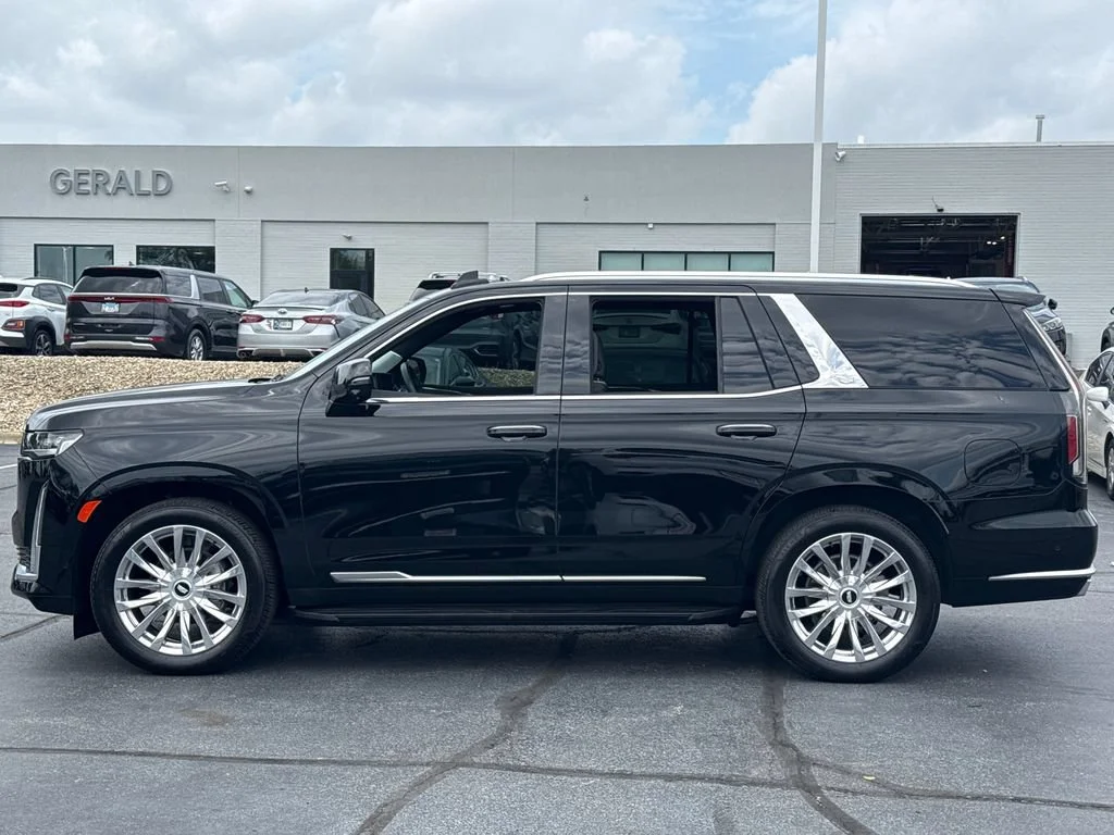 2024 Cadillac Escalade Premium Luxury - Photo 11
