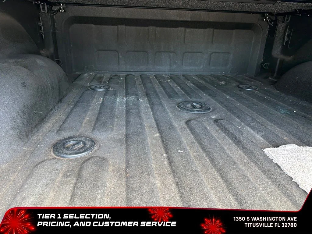 Used 2024 White Ram Laramie image 6