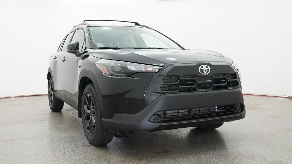 2026 Toyota Corolla Cross LE - Photo 6
