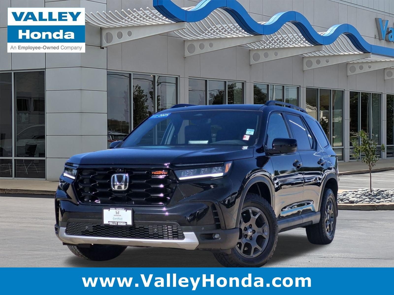 2025 Honda Pilot TrailSport - Photo 1