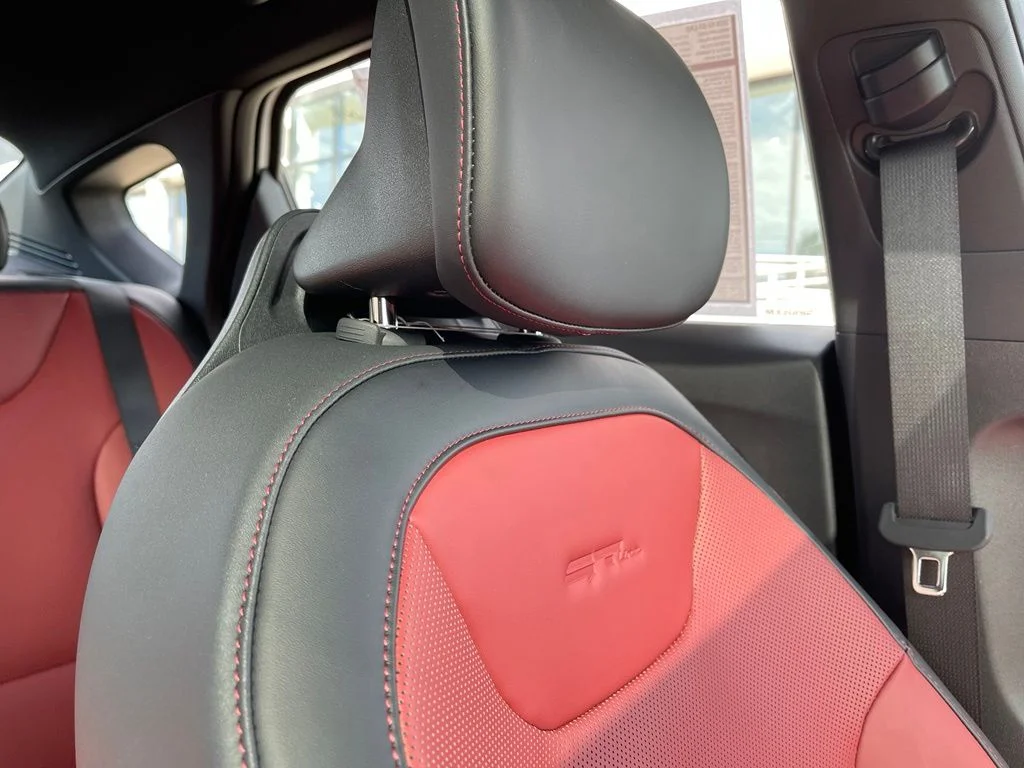 New 2026 White Kia GT-Line image 27