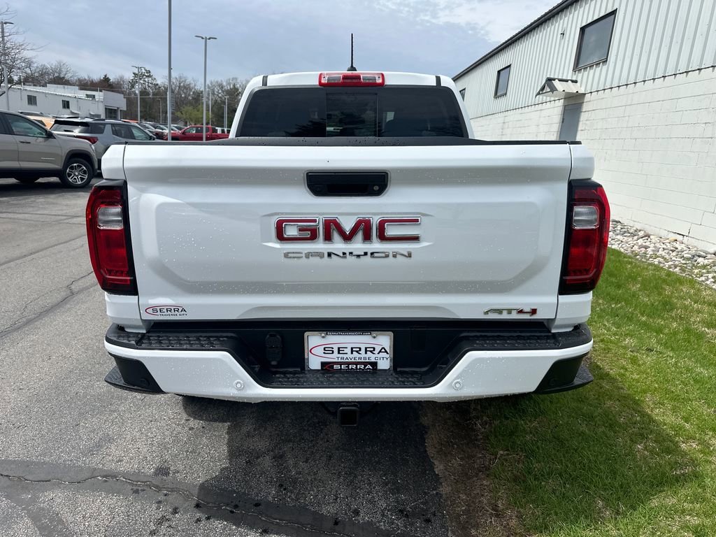 New 2026 Summit White GMC AT4 image 4
