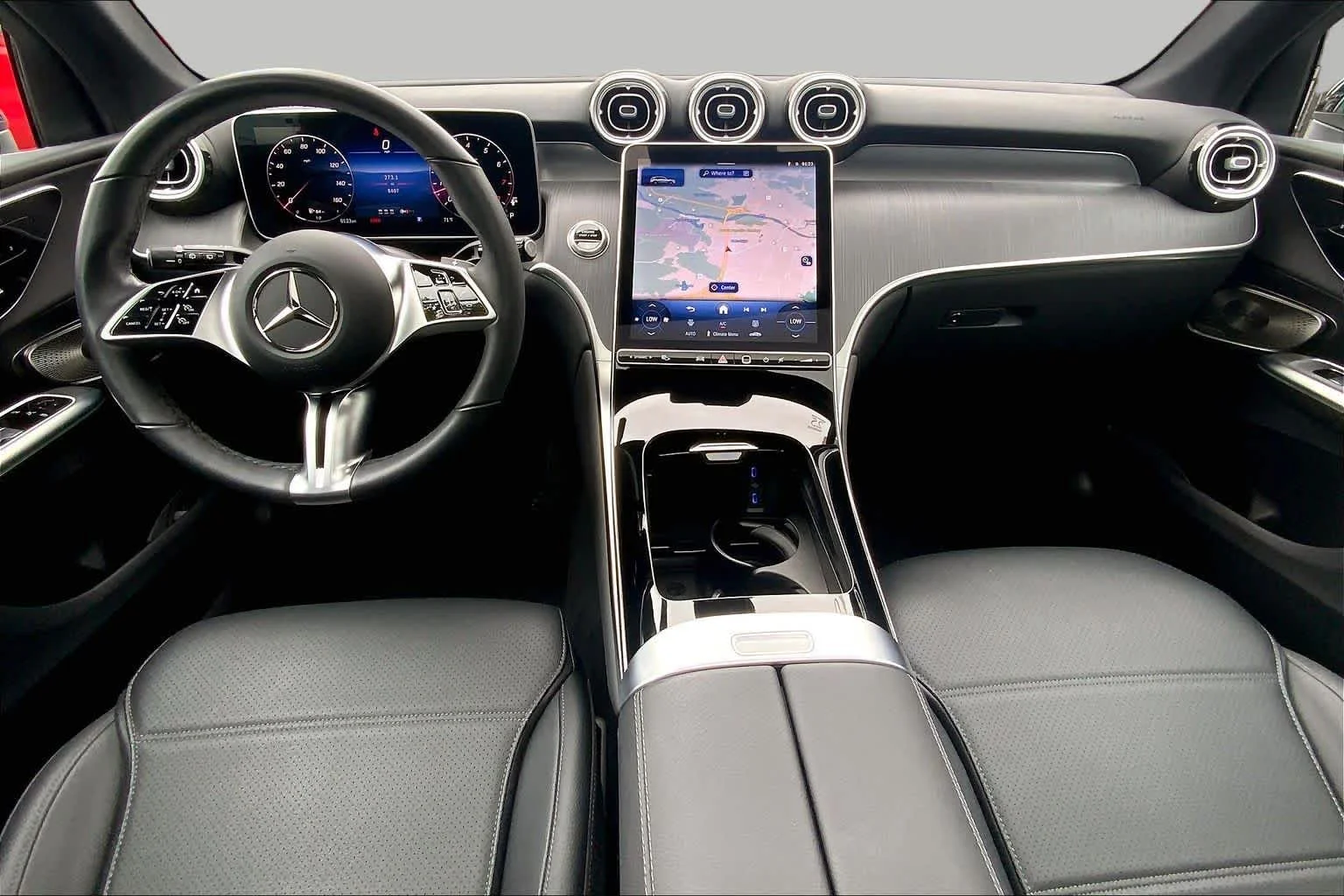 Certified Used 2025 Black Mercedes-Benz GLC 300 image 15