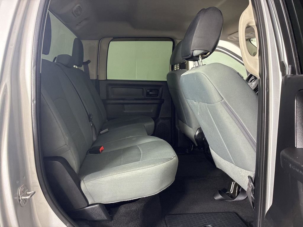 2016 RAM Ram 1500 Pickup Tradesman - Photo 17