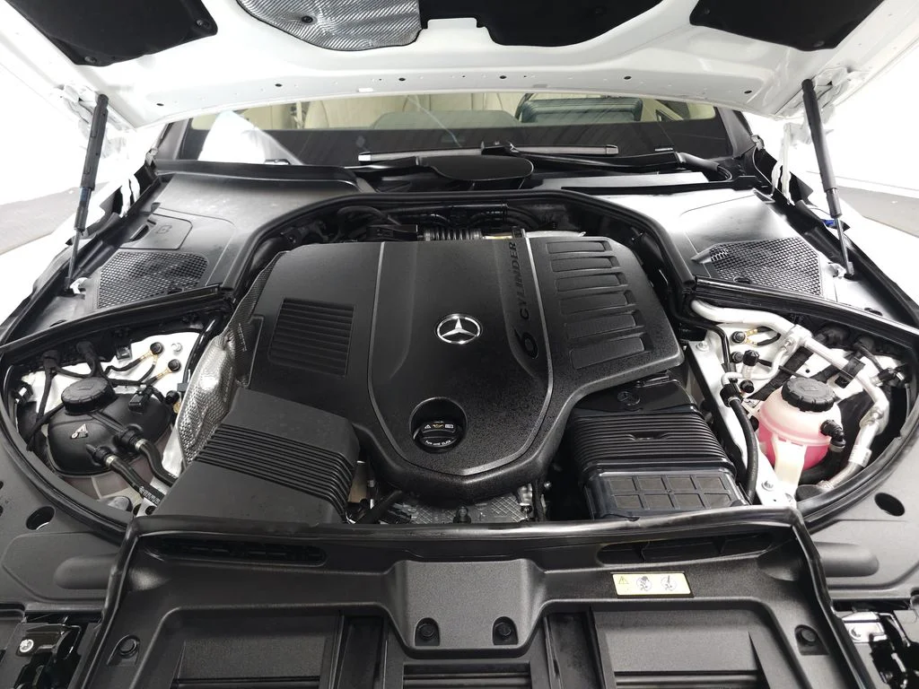 Used 2023 MANUFAKTUR Diamond White Mercedes-Benz S 500 image 37