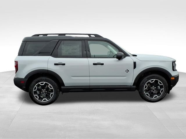New 2026 Space White Metallic Ford Outer Banks image 14