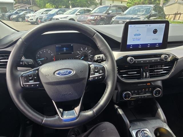 Used 2022 Atlas Blue FORD SE image 15