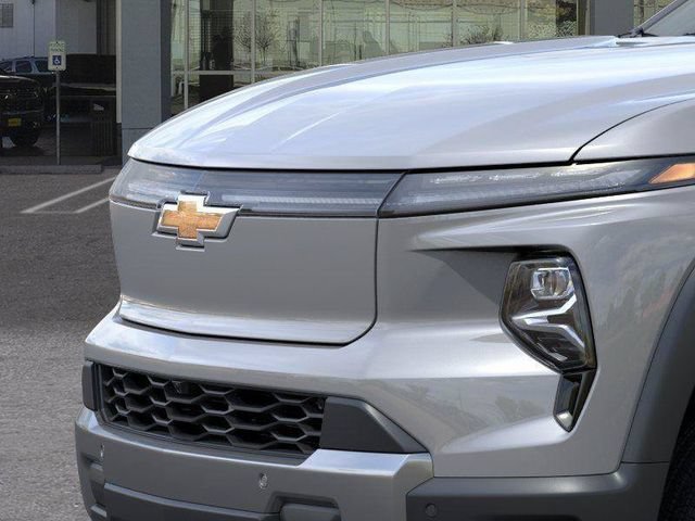 New 2026 Slate Gray Metallic Chevrolet LT - Extended Range image 13