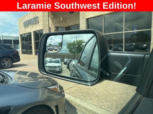 Used 2021 Blue Ram Laramie image 13