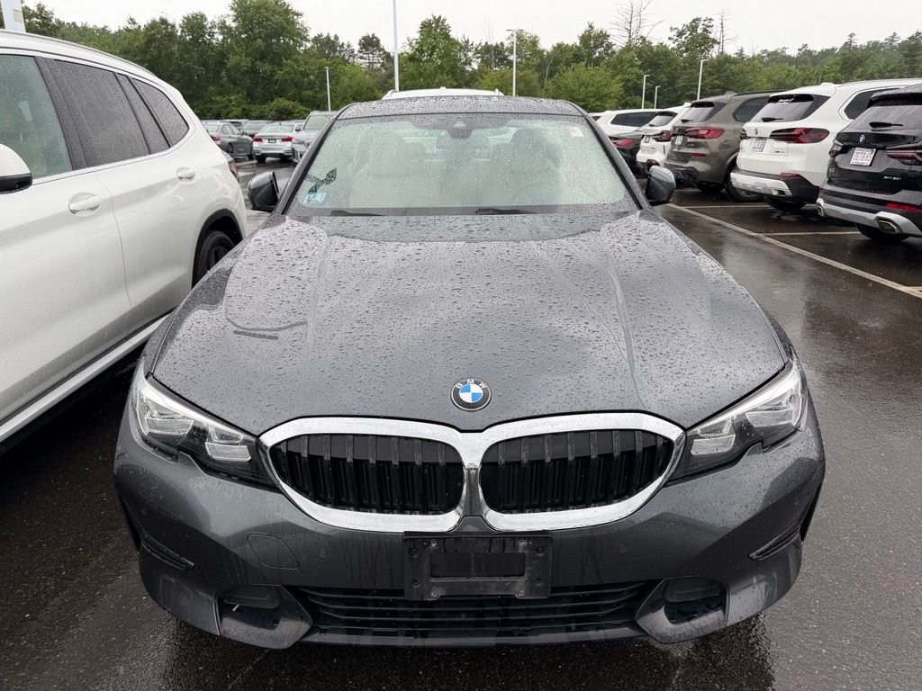 Used 2020 Gray BMW 330i xDrive image 2