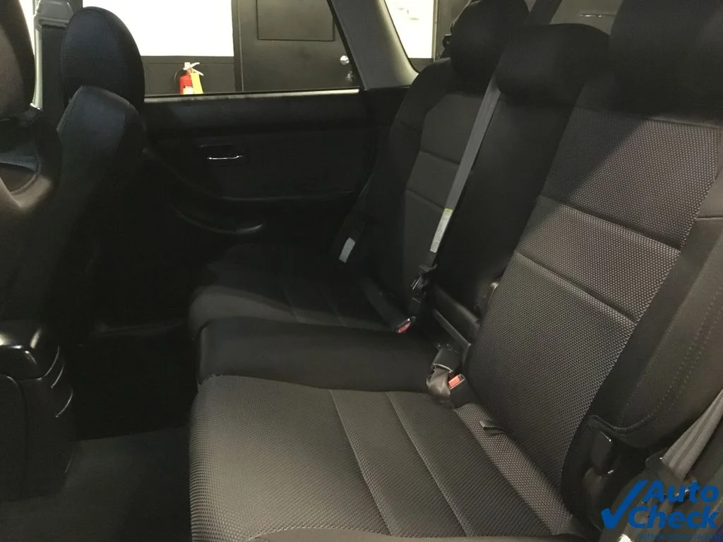 Used 2001 Blue Subaru GT image 28