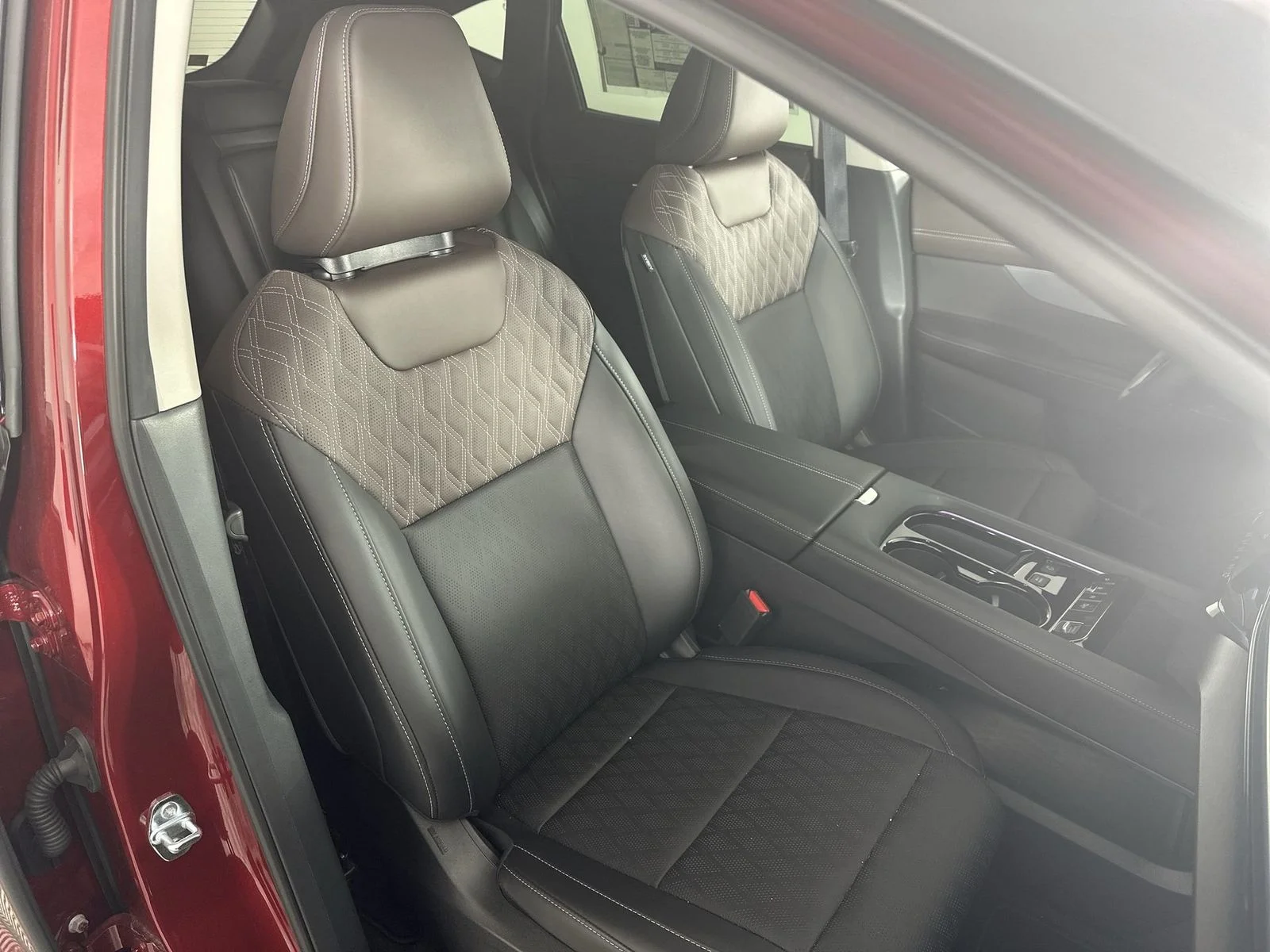 2025 Nissan Murano Platinum - Photo 27