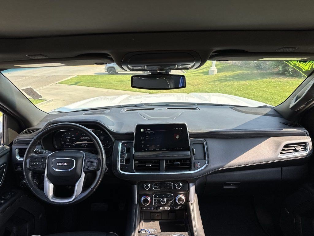 2022 GMC Yukon XL SLT - Photo 19