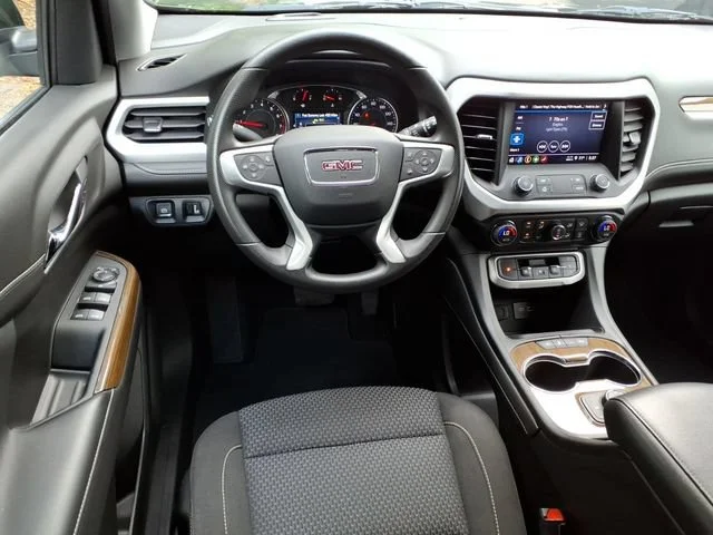 2023 GMC Acadia SLE - Photo 7