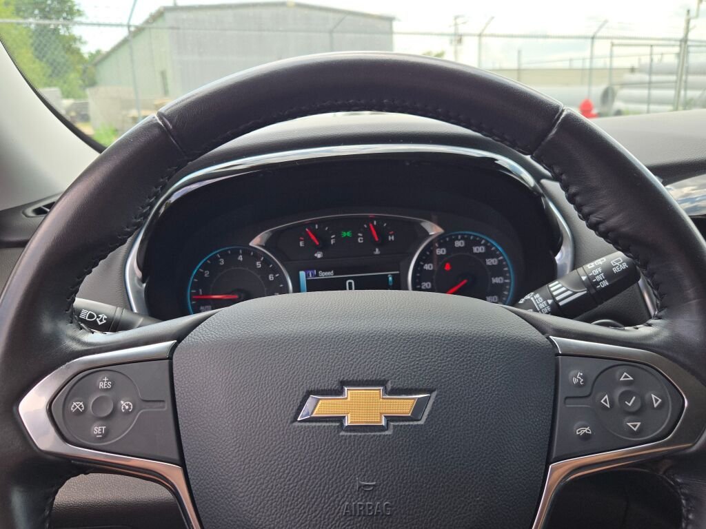 Used 2019 White Chevrolet LT image 28