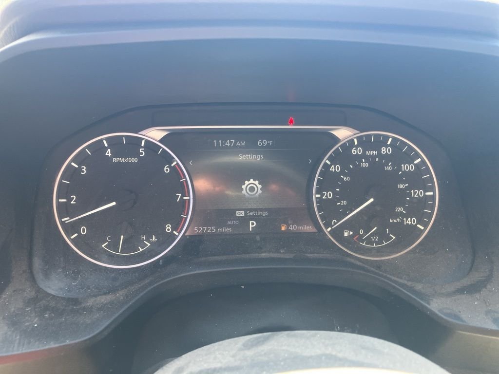 Used 2023 Gray Nissan SV image 12