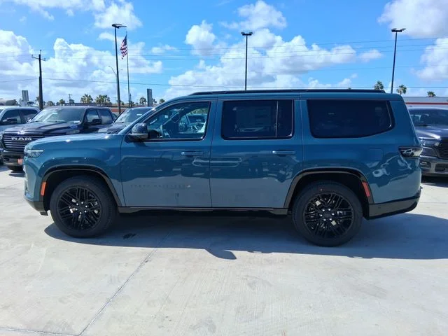 New 2026 Steel Blue Exterior Paint Jeep Limited Reserve image 4