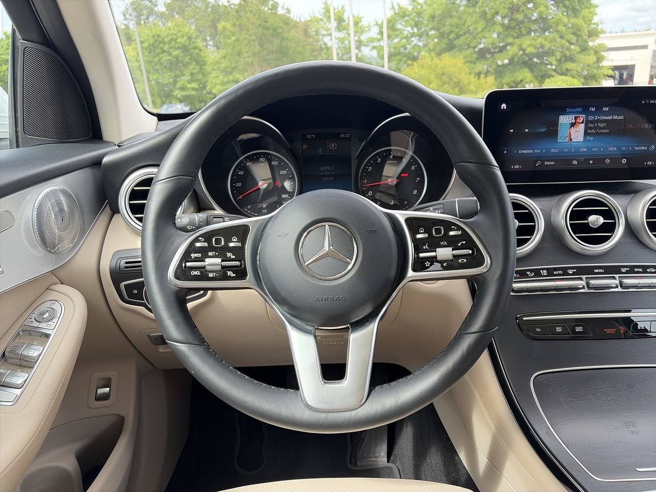 Used 2020 designo Diamond White Metallic Mercedes-Benz GLC 300 image 21