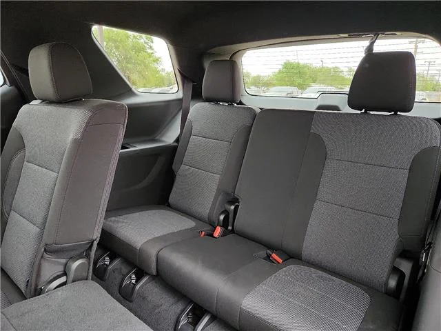 Used 2023 Black Chevrolet LT Cloth w/1LT All-Wheel Drive image 9