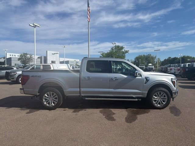 Used 2024 Silver Ford LARIAT image 6