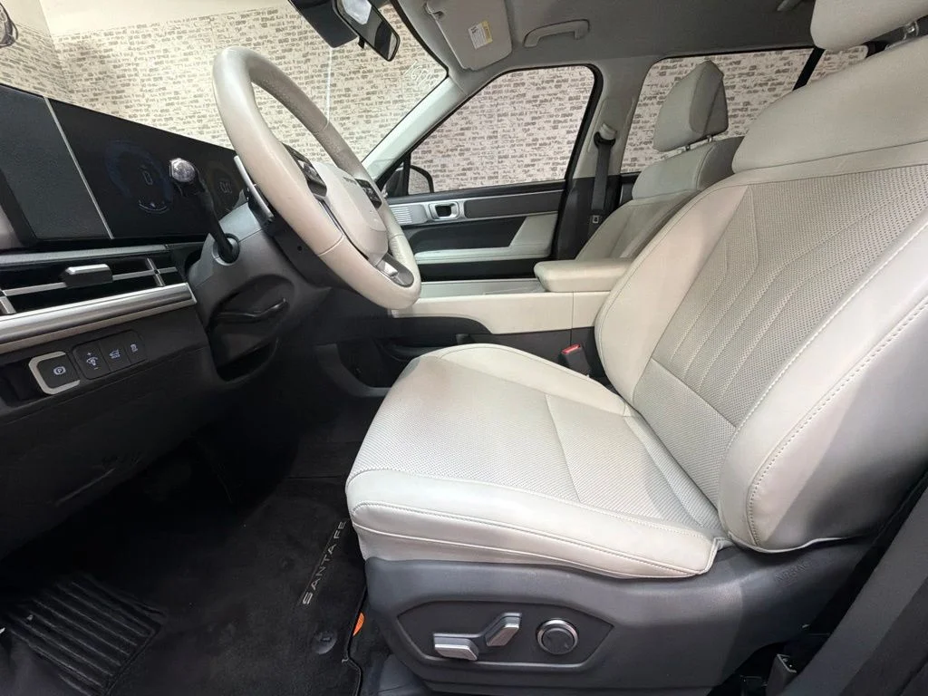 Used 2026 Rockwood Green Hyundai SEL image 25