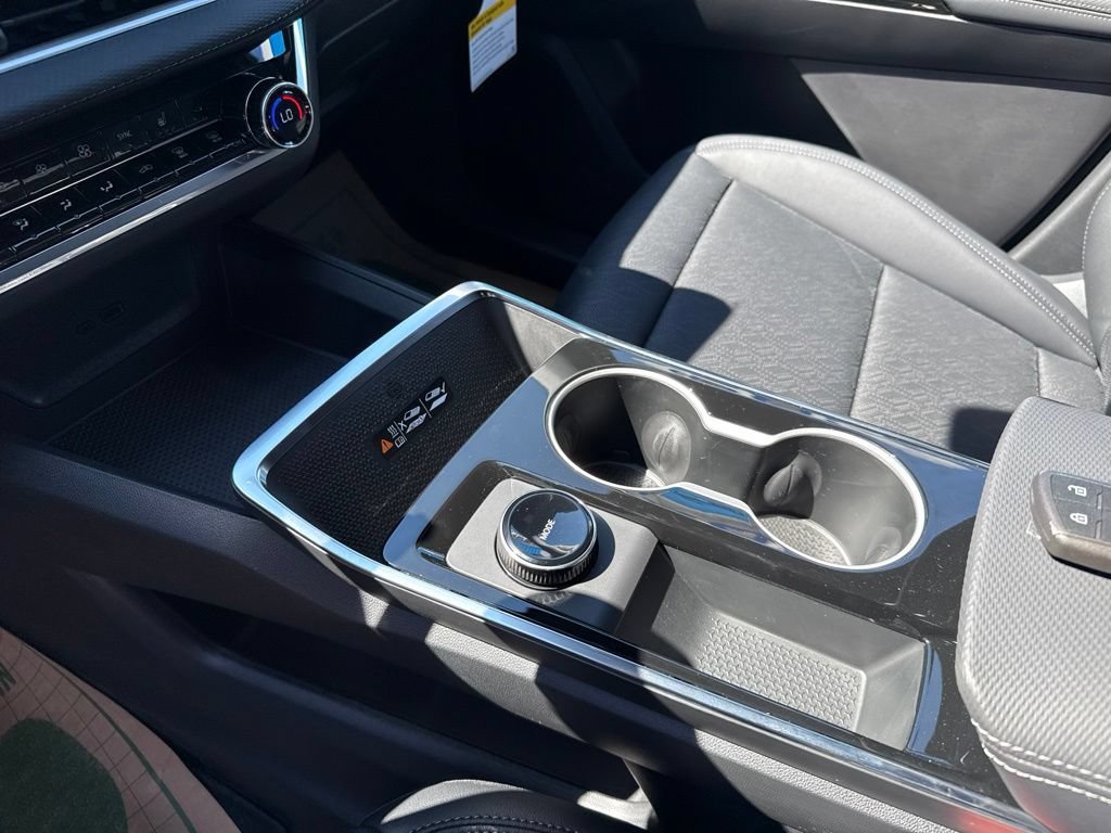 2026 Chevrolet Equinox LT - Photo 28