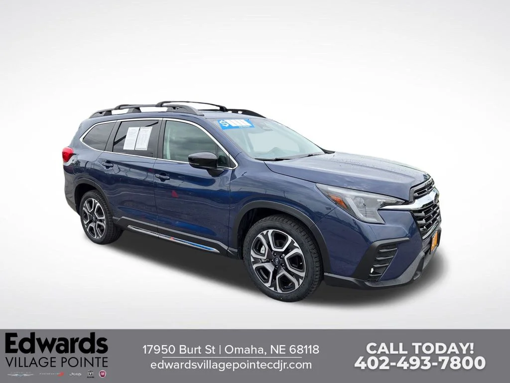 2024 Subaru Ascent Limited 7 Passenger's photo