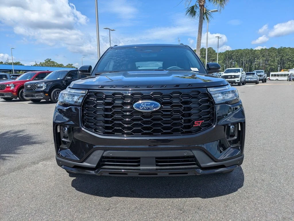 New 2026 Agate Black Metallic Ford ST image 9