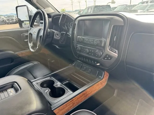 Certified Used 2018 Gray Chevrolet High Country image 29